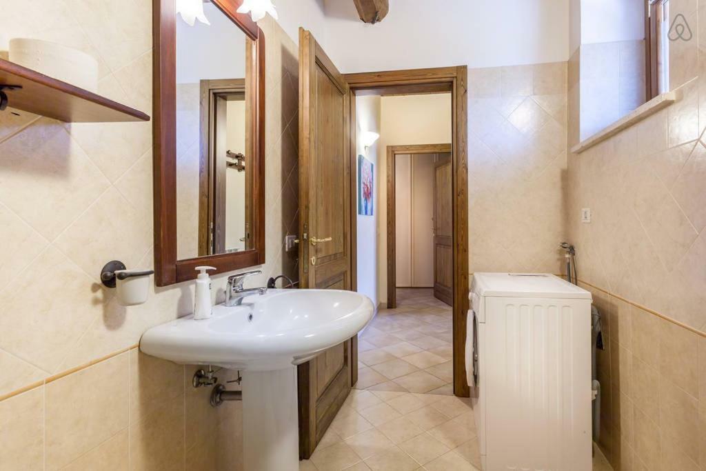 Appartement Ciards House à Montefalco Extérieur photo
